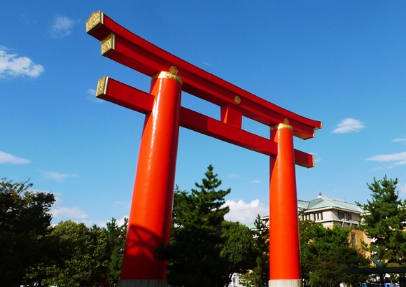 京都の平安神宮の歴史を簡単に